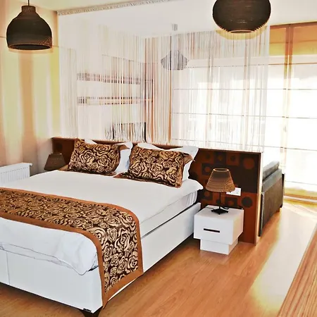 Apartment Central Desinged